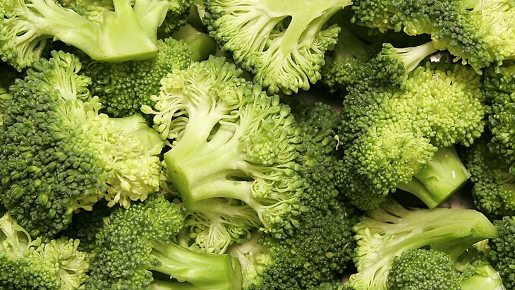 bea brocoli floretes.png